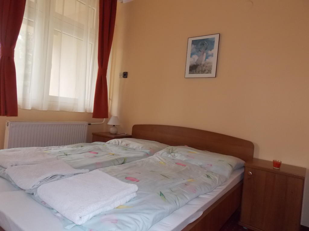 Hotel Family Balatonfoldvar Luaran gambar
