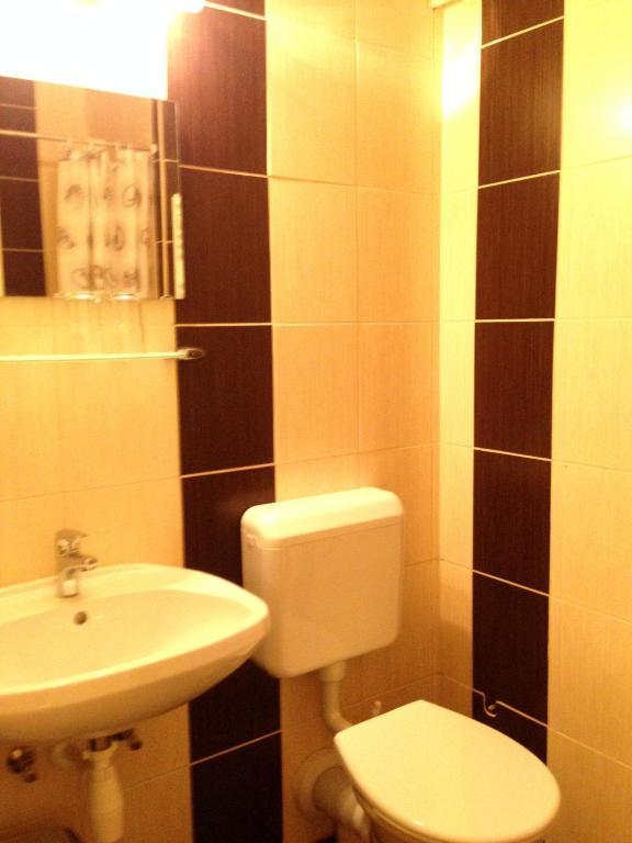 Hotel Family Balatonfoldvar Bilik gambar